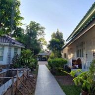 บ้านวาสรีสอร์ท (Banwas Resort Phonphisai)