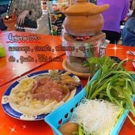 แซ่บคัก ตลาดเบิร์ดคลองถม