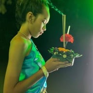 ร้านเติมสวยชมพู