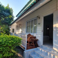 บ้านวาสรีสอร์ท (Banwas Resort Phonphisai)