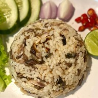 กิ๋น ป๋า กาดวรุณ