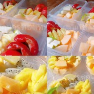 โชกุนครุฑธาเทพ ผลไม้สด