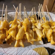 แดกหมึก3บาท ประชาอุทิศ131