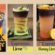 กาแฟสด น้ำปั่น ลูกชิ้นทอด สะแกงาม