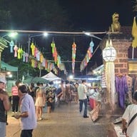 บรรยากาศ ถนนคนเดินท่าแพ