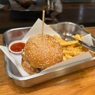 เมนูของร้าน Beast Burger