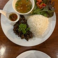 9 Pints The Gastro House