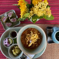 ข้าวต้มมัดเชียงใหม่ศิลาดล บายทัศนีย์ แอทดอยสะเก็ด