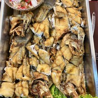 เมนูของร้าน หาดแสงจันทร์ซีฟู้ดแอนด์รีสอร์ท หาดแสงจันทร์ซีฟู้ดแอนด์รีสอร์ท