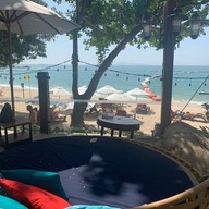 Coast Beach Club & Bistro @ Centara Grand Mirage Beach Resort