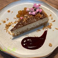 CAT & FISH – FAT KID EATERY BKK ลาดพร้าว 18 แยก 10