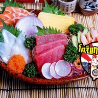 แซลมอน ข้าวด้ง ซูชิ แกงกะหรี่ (โคจิไก)แซลมอน นวมินทร์  111