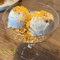 CAT & FISH – FAT KID EATERY BKK ลาดพร้าว 18 แยก 10