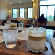 Double You Cafe Khonkaen เลี่ยงเมือง