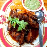 เมนูของร้าน O.X. Seafood ปากน้ำปราณ