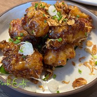 CAT & FISH – FAT KID EATERY BKK ลาดพร้าว 18 แยก 10
