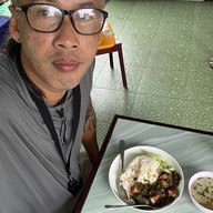 ร้านกลอยใจ