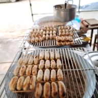 ร้านกล้วยปิ้งหน้าบ้าน ท่าด่าน