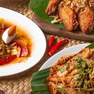 ส้มตำเจ๊ไก่ (นางนัว) 1