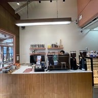 มีชา กาแฟ ชานมไข่มุก สาขาท่าแพ