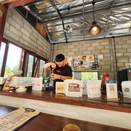 ร้าน ๑๖๕  slowbar