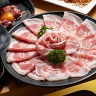 Penguin Eat Shabu สาขาสะพานควาย