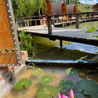 ปลายพู่พลูวิลล่า PlaiPhu Pool Villas