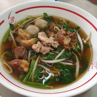 เมนูของร้าน ก๋วยเตี๋ยวเพิ่มพูน ซอยโชคชัยร่วมมิตร 1