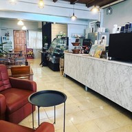 Kru Po Cafe
