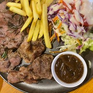 เมนูของร้าน TaRook Steak&Burger เจริญกรุง 69