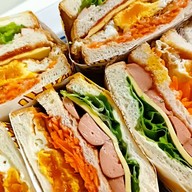 แซนวิชร้านโปรด 🥪