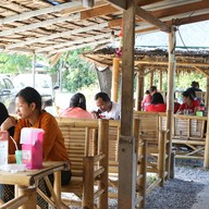 ร้านหรอยยักหลัง