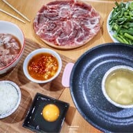 Day by Day โปโล