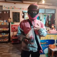 อาหารตามสั่งกลางซอย