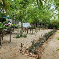 ร้านไอ้ป๋อง -