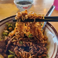 ร้านไอ้ป๋อง -