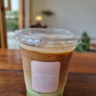 เมนูของร้าน Jutsonrayn Cafe ถนนอักษะ ทวีวัฒนา