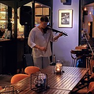 Mrs B Bar & Table
