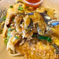 โรงชาบ้านโดน(ร้านพี่แหลม) โรงชาบ้านโดน(ร้านพี่แหลม)