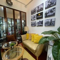 Arrivals Cafe Gallery สุวินทวงศ์