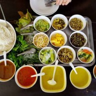 ร้านขนมจีนป้ารูญ