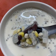 ร้านน้ำเต้าหู้ช่องเขา