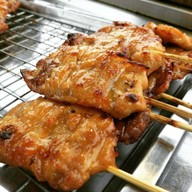 หมูปิ้งมาเฟีย(หน้าวอร์มอัพ) นิมมานเหมินทร์