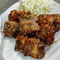 วีที แหนมเนือง มุกดาหาร