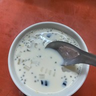 ร้านน้ำเต้าหู้ช่องเขา