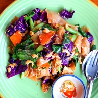 เมนูของร้าน ครัวปีกไม้