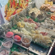 ก๋วยเตี๋ยวไก่ตุ๋นมะระ หมู่บ้านกัสโต้