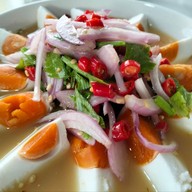 ร้านแซ่บเลย ส้มตำ ยำ ลาบ ก้อยซอยจุ๊!!! อาหารอีสาน สาขาถนนใหญ่