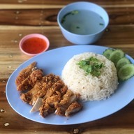 น้ำฝนข้าวมันไก่อินดี้ สาขา2