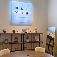 บรรยากาศ Oliver Cafe ห้างไชยแสงสิงห์บุรี ชั้น 3 หน้าโรงหนัง